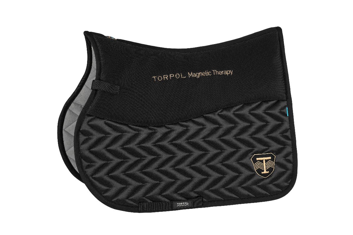 TORPOL_Classic_B-nev_Magnetic_Jumping_Saddle_Pad_black_left_side